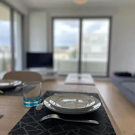 Presqu'Ile, Appartement Neuf Avec Balcon, Salle De Gym Et Parking Caen Exterior foto