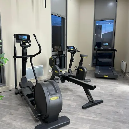 Presqu'Ile, Appartement Neuf Avec Balcon, Salle De Gym Et Parking Caen Exterior foto