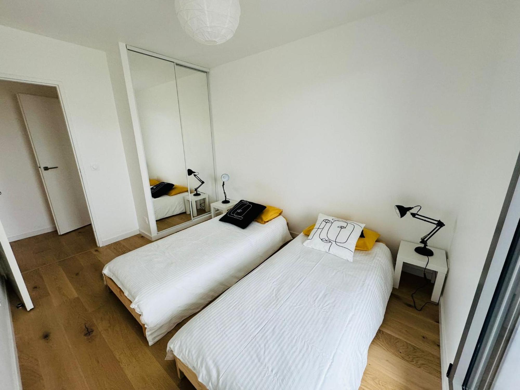 Presqu'ile, Neuf Avec Balcon, Salle De Gym Et Parking *